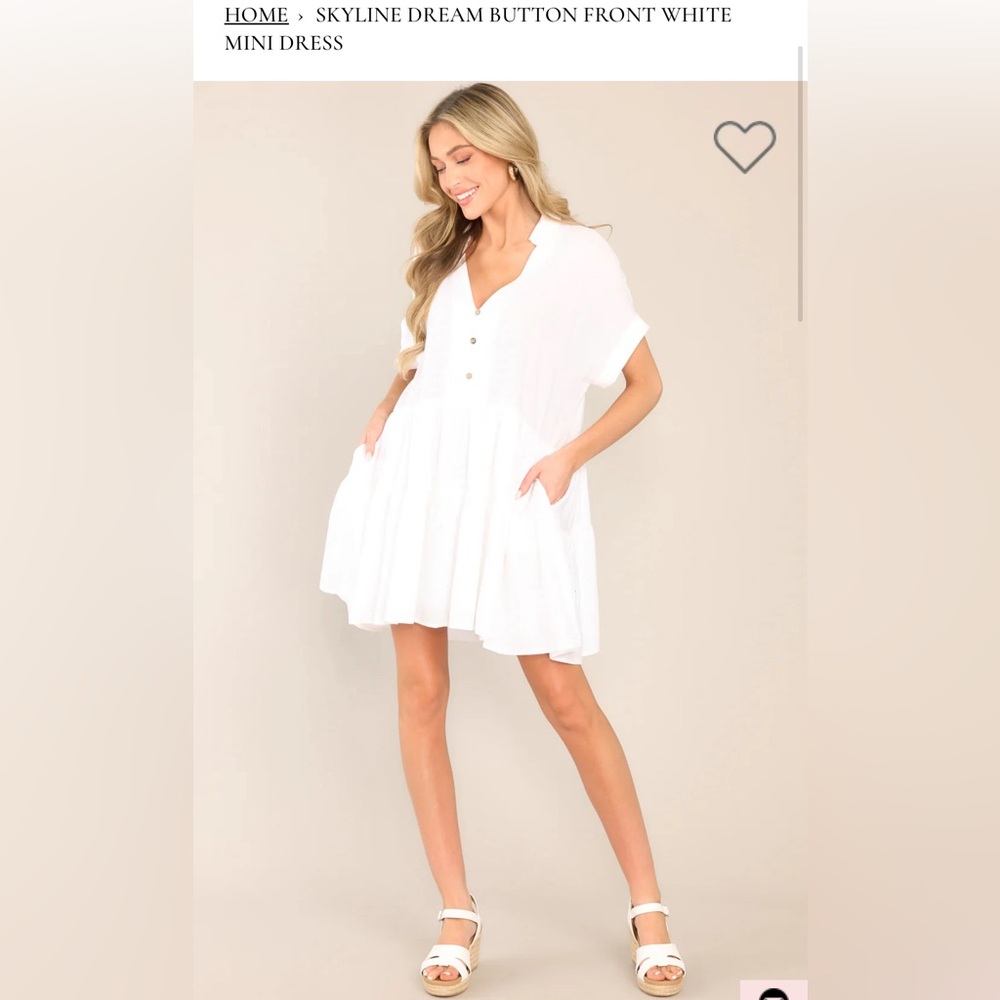 NWT Red Dress Skyline Dream Button Front White Mini Dress
MEDIUM